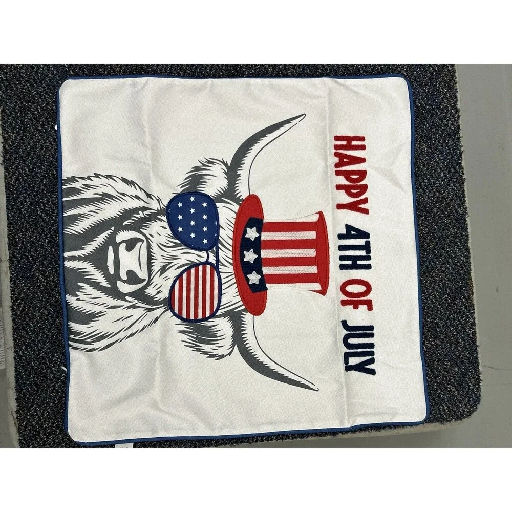Hobby Lobby Highland Cow 4th of July Pillow Cover w/ New Ashland Pillow